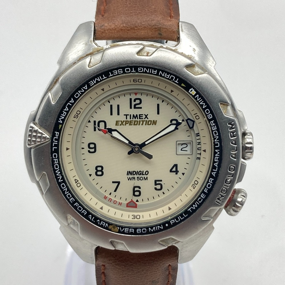 Timex Expedition Shenmue Mens Watch 40mm Indiglo Alarm Date WR 50M New Battery
